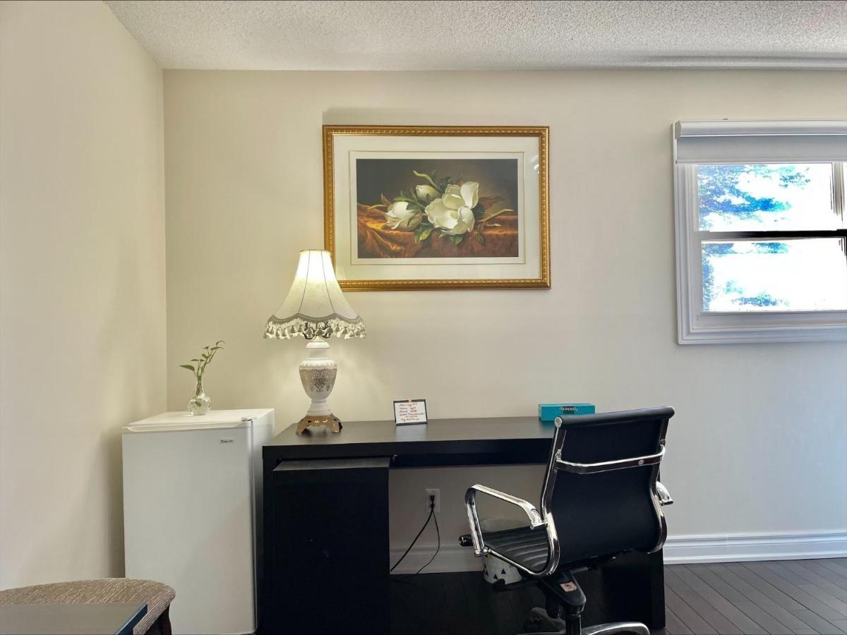 Btn Family-Style Bustling Area Self-Check-In So Fast Fiber Net Free Parking Apartment Toronto Exterior foto