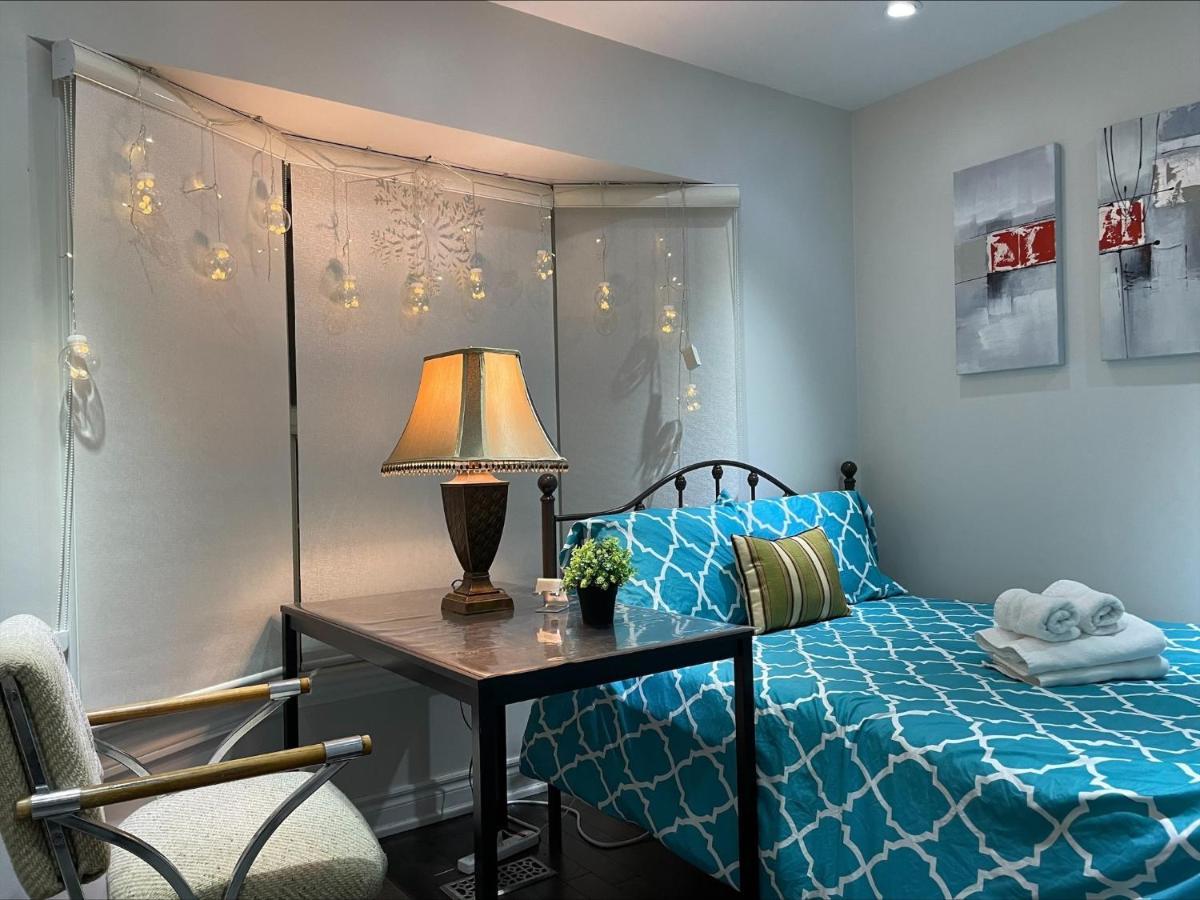 Btn Family-Style Bustling Area Self-Check-In So Fast Fiber Net Free Parking Apartment Toronto Exterior foto